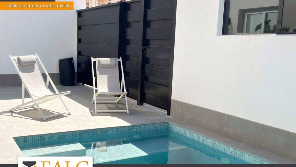 Reihenmittelhaus zum Kauf - Erstbezug provisionsfrei 350.000 € 4 Zimmer 96,3 m² 226,5 m² Grundstück frei ab 01.11.2026 Balsicas 30591