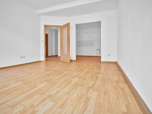 Wohnung zur Miete 360 € 2 Zimmer 59,7 m² 2. Geschoss frei ab 01.01.2026 Badergasse 1 Oschatz 04758