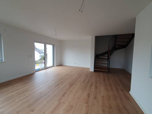 Maisonette zur Miete 1.740 € 4 Zimmer 119 m² Geschoss -1/3 frei ab 01.12.2026 Zeckern Hemhofen 91334