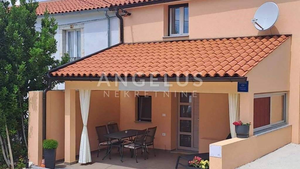 Haus zur Miete 900 € 2 Zimmer 45 m² Labin