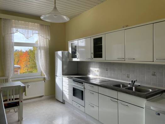 WG-Zimmer zur Miete 390 € 3 Zimmer 65 m² Geschoss 2/3 frei ab 12.04.2026 Südvorstadt Plauen 08527