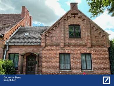 Doppelhaushälfte zum Kauf provisionsfrei 125.000 € 5 Zimmer 130 m² 2.486 m² Grundstück Glasow Schorssow 17166