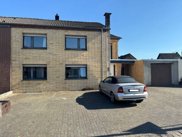 Einfamilienhaus zum Kauf 225.000 € 7 Zimmer 136,2 m² 394 m² Grundstück Gustorf Grevenbroich 41517