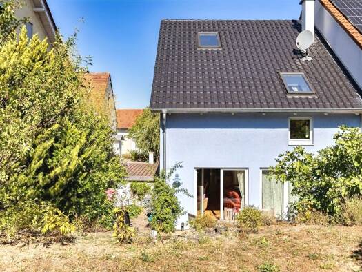Doppelhaushälfte zum Kauf 525.000 € 5 Zimmer 122,2 m² 331 m² Grundstück frei ab 01.10.2026 Ingelheim am Rhein 55218