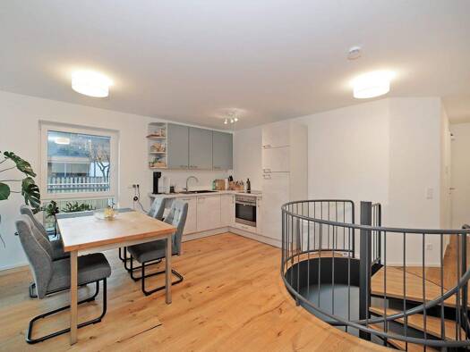 Wohnung zum Kauf 794.000 € 3 Zimmer 76,7 m² frei ab 01.03.2026 Thalk.Obersendl.-Forsten-Fürstenr.-Solln München 81477