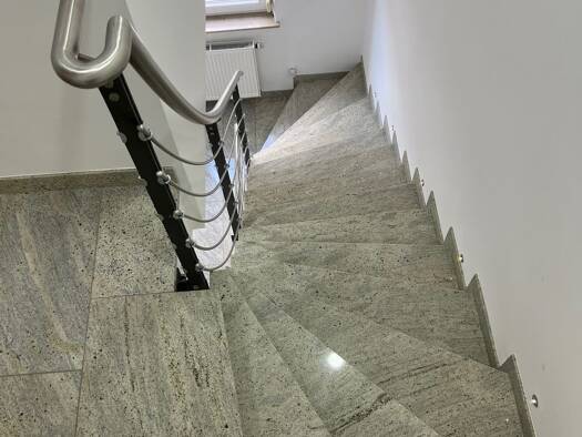 Reihenendhaus zum Kauf provisionsfrei 899.000 € 8 Zimmer 200 m² 507 m² Grundstück Hammerschmiede Augsburg 86169