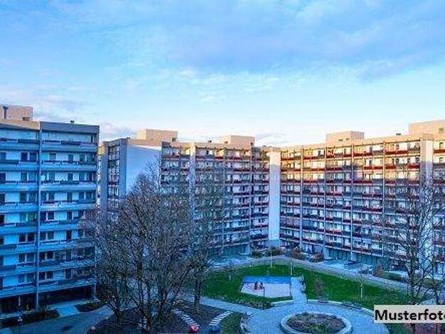 Wohnung zum Kauf 25.000 € 3 Zimmer 84 m² Hochheide Duisburg 47198