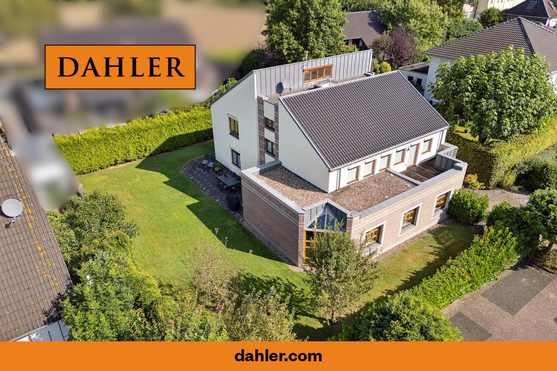 Einfamilienhaus zum Kauf 799.000 € 7 Zimmer 261 m²<br/>Wohnfläche 786 m²<br/>Grundstück Grefrath Grefrath 47929