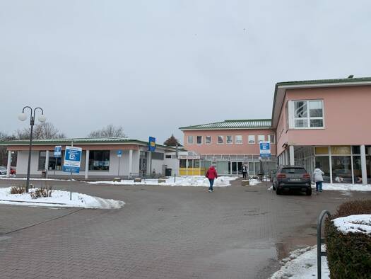 Praxis zur Miete provisionsfrei 899 € 162,3 m² Bürofläche Schulstraße 12B Hoyerswerda 02977