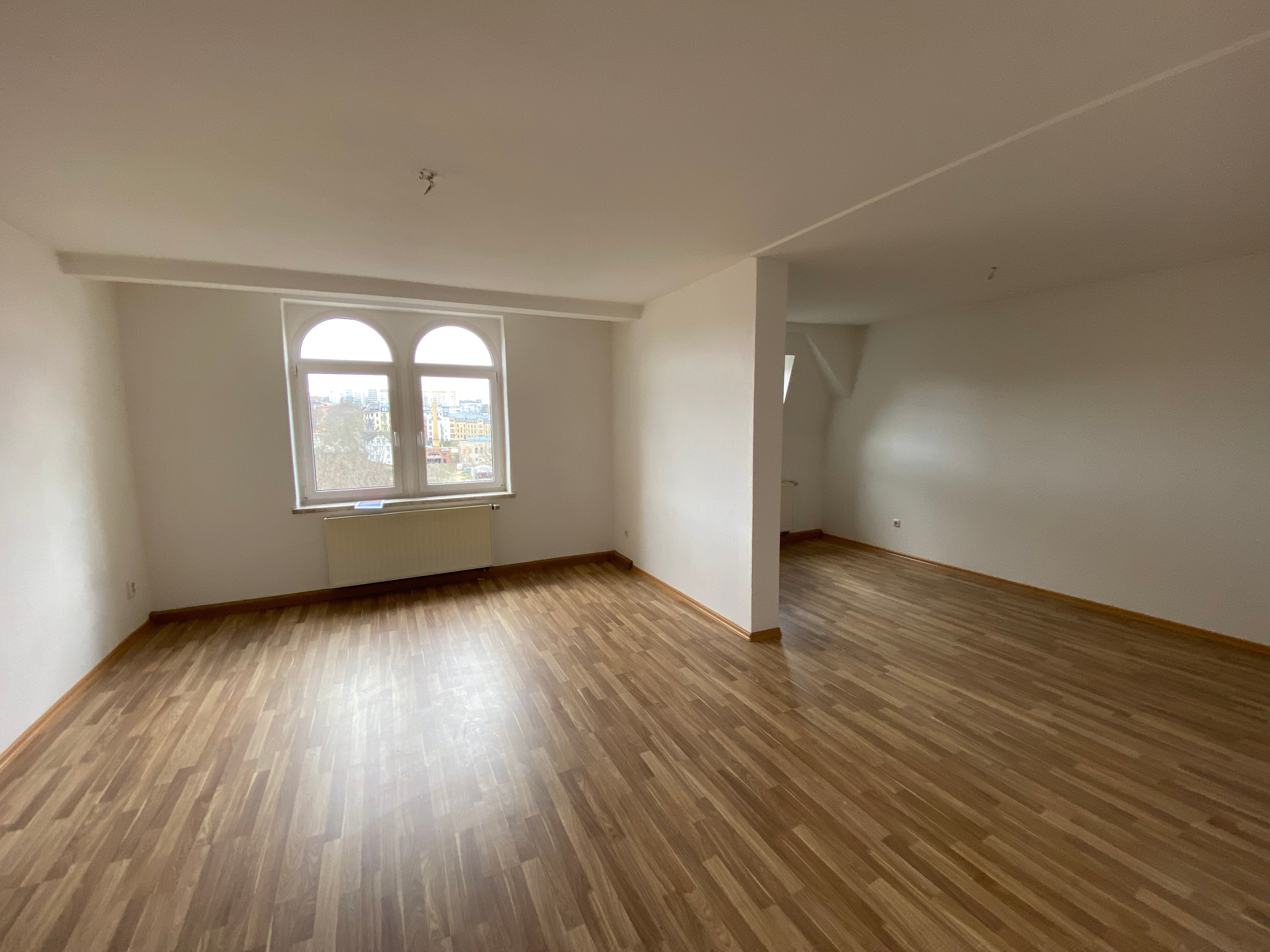 Studio zur Miete 399 € 3 Zimmer 83 m²<br/>Wohnfläche Gustav-Adolf-Str. 31 Dobenau Plauen 08523