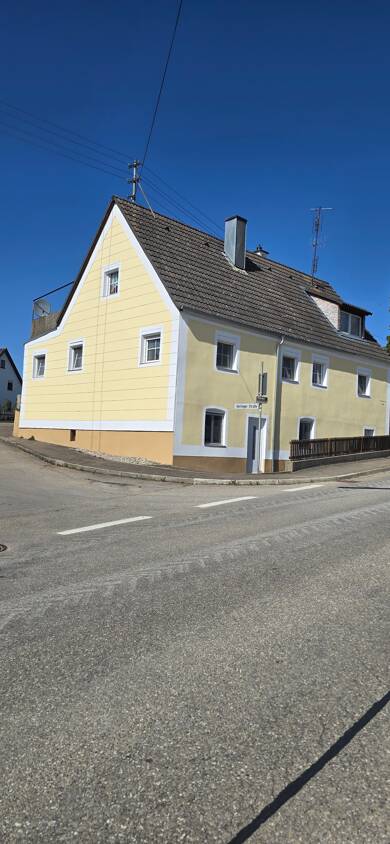 Einfamilienhaus zum Kauf provisionsfrei 270.000 € 5 Zimmer 240 m² 697 m² Grundstück Hainsfarth Hainsfarth 86744