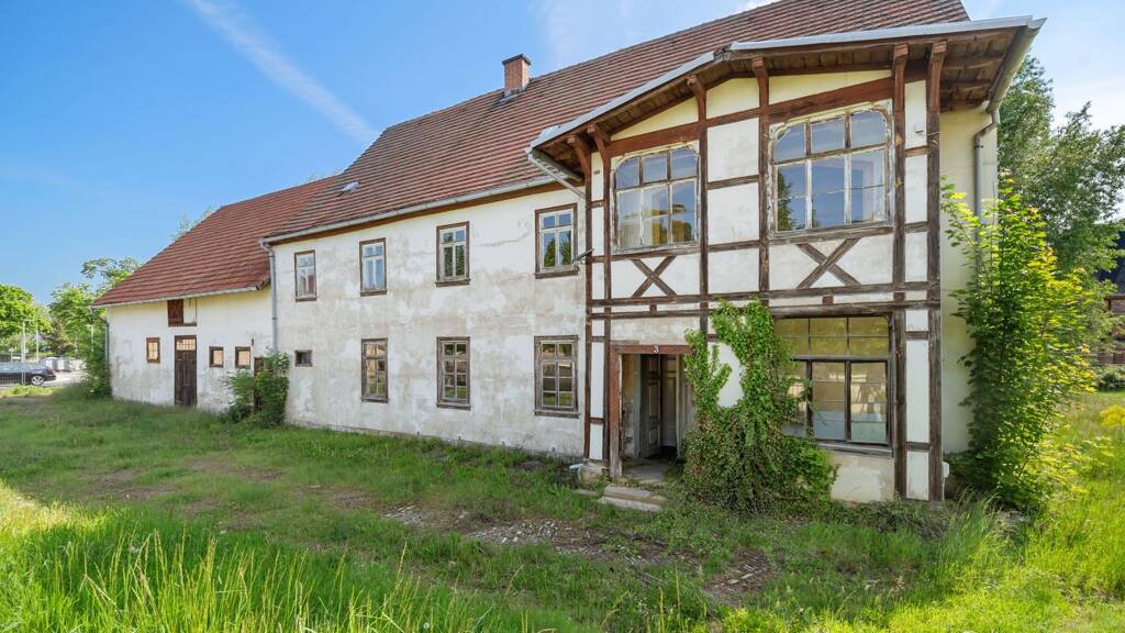 Immobilie zum Kauf 249.000 € 6 Zimmer 269 m² 983 m² Grundstück frei ab sofort Molsdorf Erfurt 99094