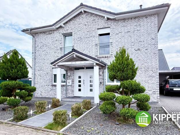Villa zum Kauf 698.000 € 5 Zimmer 181 m² 527 m² Grundstück Bad Bramstedt 24576