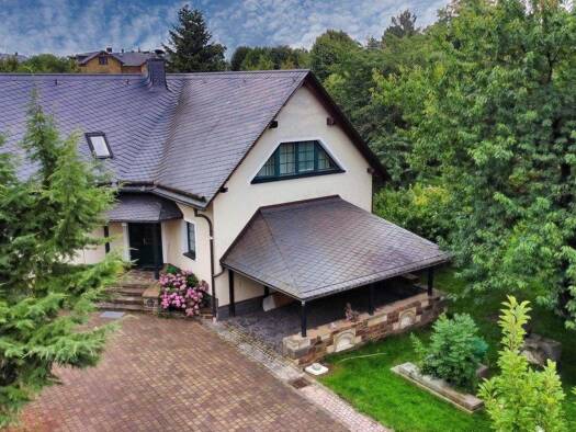 Haus zum Kauf 449.000 € 4 Zimmer 192 m² 2.652 m² Grundstück Zschadraß Colditz 04680