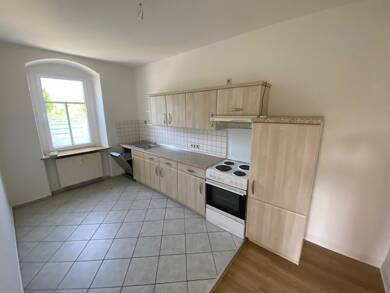 Wohnung zur Miete 381 € 2 Zimmer 64,5 m² 2. Geschoss frei ab sofort Limbach-Oberfrohna Limbach-Oberfrohna 09212