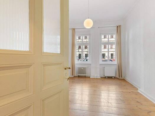 Studio zum Kauf 200.000 € 1 Zimmer 36 m² 5 Geschosse frei ab sofort Liegnitzer Str. 23A Kreuzberg Berlin 10999