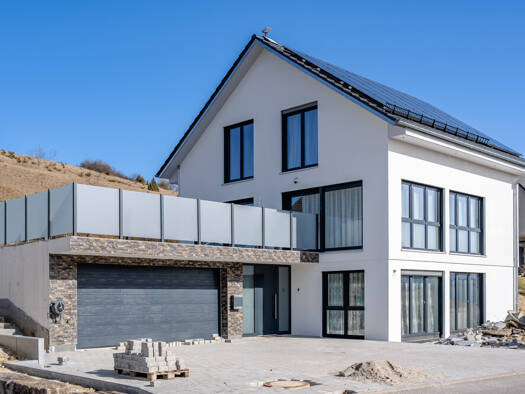 Einfamilienhaus zum Kauf 759.000 € 7 Zimmer 180 m² 712 m² Grundstück Münsingen Münsingen 72525