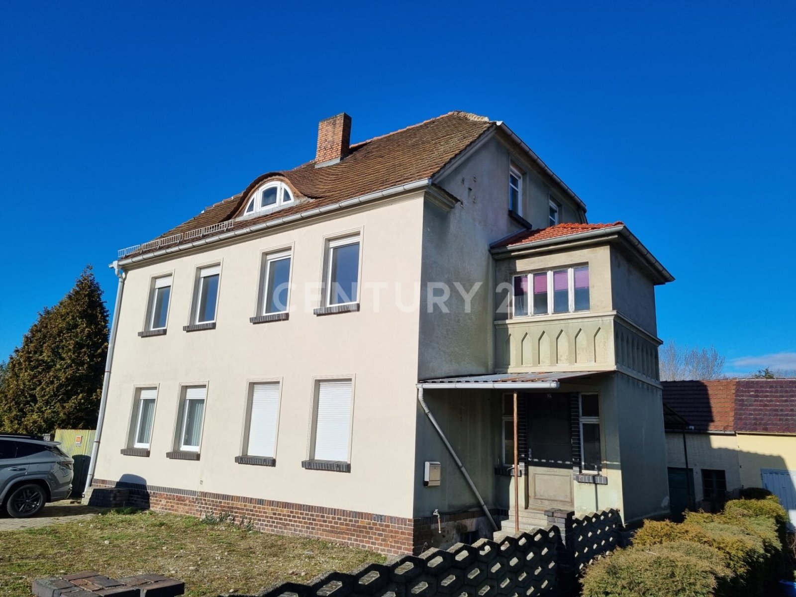 Mehrfamilienhaus zum Kauf provisionsfrei 139.000 € 10 Zimmer 236 m²<br/>Wohnfläche 867 m²<br/>Grundstück Crinitz Crinitz 03246