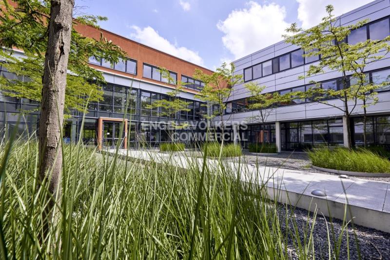 Bürofläche zur Miete provisionsfrei 278 m²<br/>Bürofläche ab 278 m²<br/>Teilbarkeit Lahe Hannover 30659