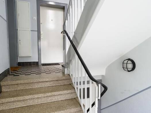 Wohnung zur Miete 359 € 2 Zimmer 41,7 m² 1. Geschoss frei ab 13.02.2026 Holdenweg 9 Altendorf Essen 45143