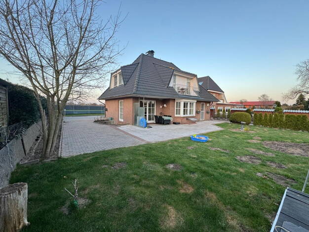 Einfamilienhaus zum Kauf provisionsfrei 639.000 € 5 Zimmer 145 m² 1.037 m² Grundstück Kronshorst brunsbek 22946