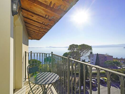 Studio zum Kauf 450.000 € 3 Zimmer 90 m² 3. Geschoss frei ab sofort Gardone Riviera 25083