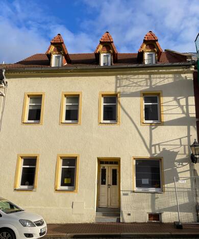 Mehrfamilienhaus zum Kauf provisionsfrei als Kapitalanlage geeignet 59.000 € 8 Zimmer 166 m² 176 m² Grundstück Sophienstraße 11 Colditz Colditz 04680