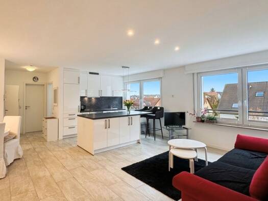 Wohnung zum Kauf 250.000 € 3 Zimmer 81 m² Geschoss 2/2 frei ab sofort Hirsauer Straße 210 a Dillweißenstein Pforzheim 75180