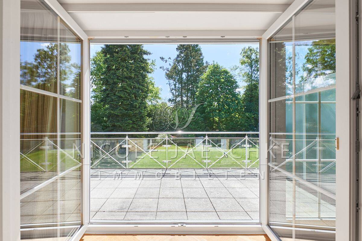 Property thumbnail 9