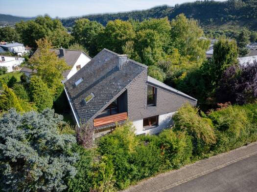 Einfamilienhaus zum Kauf 745.000 € 6 Zimmer 210 m² 714 m² Grundstück Könen Konz 54329