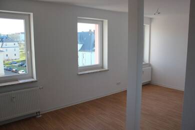 Wohnung zur Miete 304 € 2 Zimmer 49,8 m² Dachgeschoss, 3. Geschoss Bürgelstraße 2 Siegmar 850 Chemnitz 09117