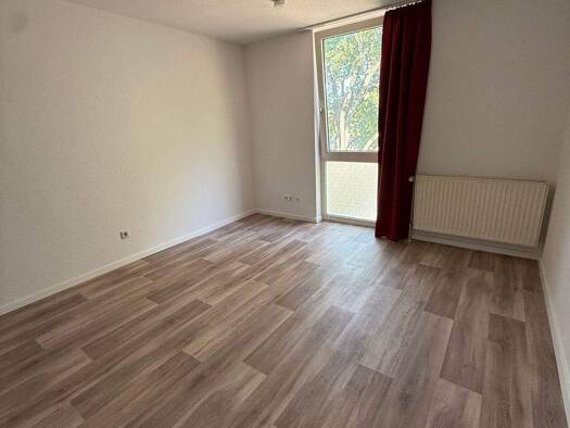 Wohnung zur Miete nur mit Wohnberechtigungsschein 345 € 1 Zimmer 22,2 m² 2. Geschoss frei ab sofort Hans-Fleischer-Straße 29 Kreyenbrück Oldenburg 26133