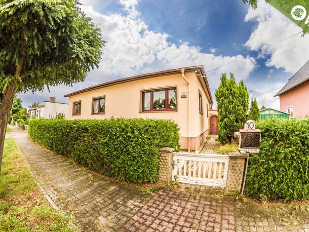 Bungalow zum Kauf 239.000 € 5 Zimmer 145 m² 776 m² Grundstück frei ab sofort An der Halleschen Straße 10 Wiedemar 04509