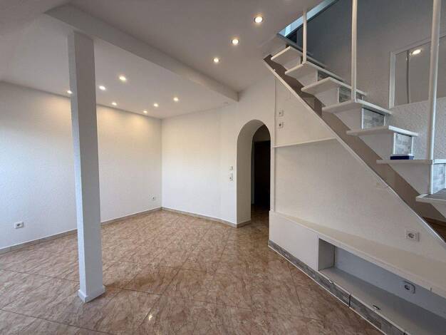 Maisonette zur Miete 1.100 € 4 Zimmer 80 m² 4. Geschoss Altstadtstraße 25 Opladen Leverkusen 51379