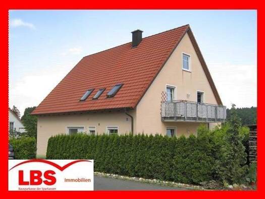 Mehrfamilienhaus zum Kauf 499.000 € 10 Zimmer 276 m² 571 m² Grundstück Illschwang 92278