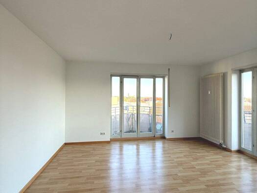 Wohnung zur Miete 650 € 2 Zimmer 58,8 m² 5. Geschoss frei ab sofort Edingen Edingen-Neckarhausen 68535