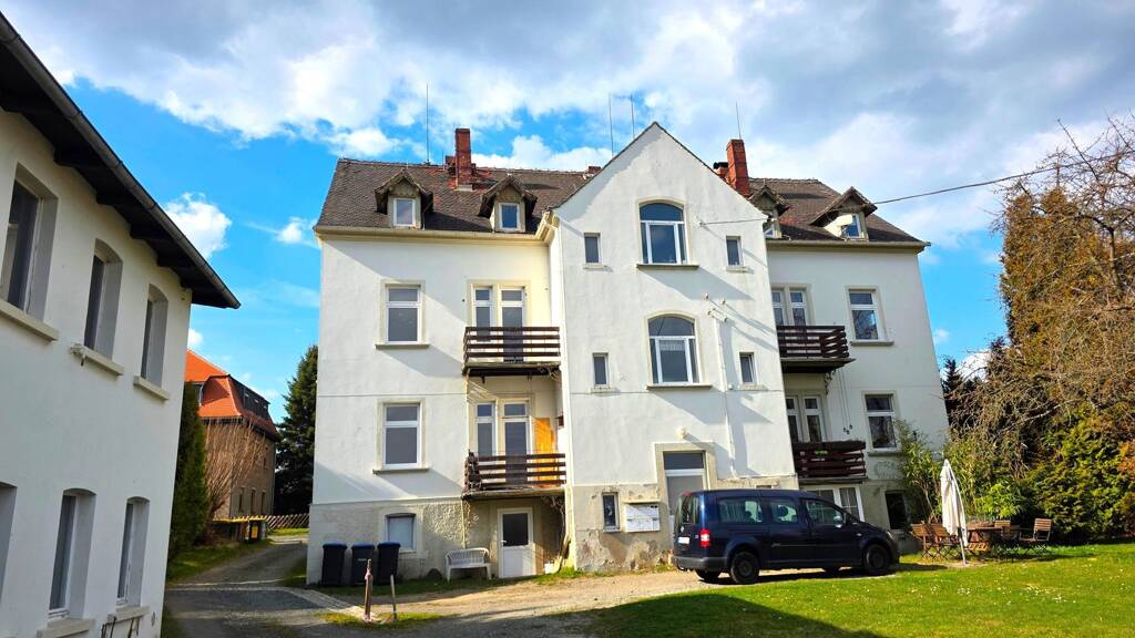 Mehrfamilienhaus zum Kauf 95.000 € 564 m² 2.110 m² Grundstück Ernst-Thälmann-Straße 31 Großschweidnitz 02708