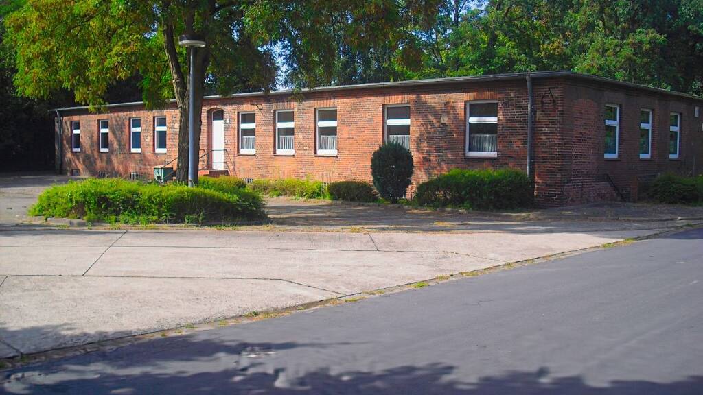 Büro zur Miete provisionsfrei 204 m² Bürofläche Dresdner Straße 1 Wesendorf 29392