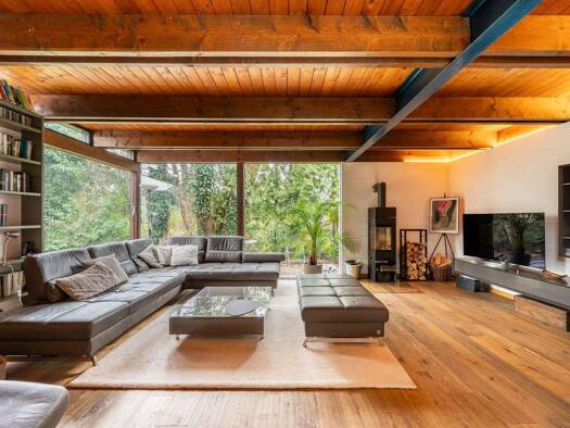 Einfamilienhaus zum Kauf 850.000 € 3,5 Zimmer 123,3 m² 445 m² Grundstück frei ab 01.02.2026 Gröbenzell 82194