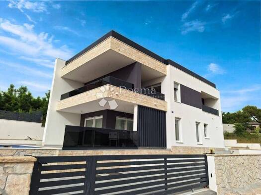 Haus zum Kauf 650.000 € 3 Zimmer 191 m² Rtina, Razanac Razanac