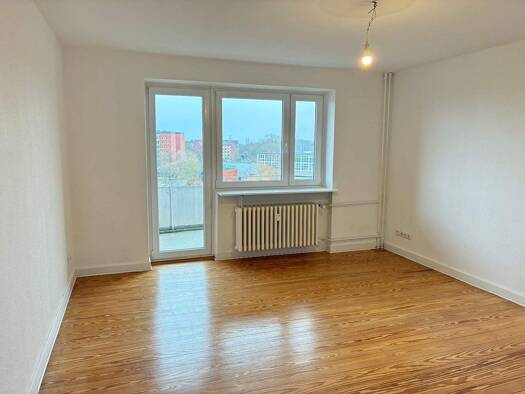 Wohnung zur Miete 659 € 2,5 Zimmer 73,2 m² 6. Geschoss frei ab 01.02.2026 Masurenring 1 Neumühlen-Dietrichsdorf Kiel 24149