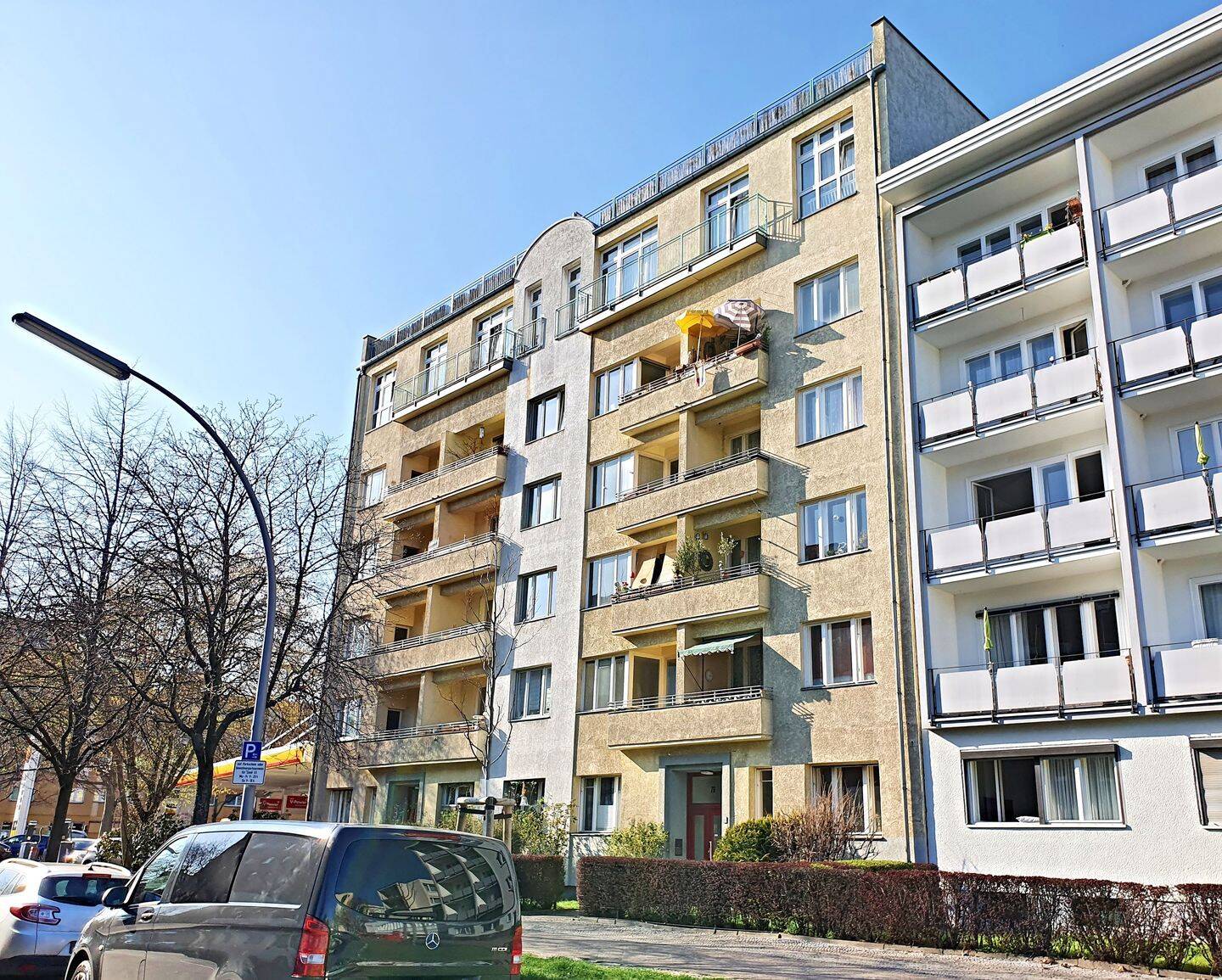 Property thumbnail 6