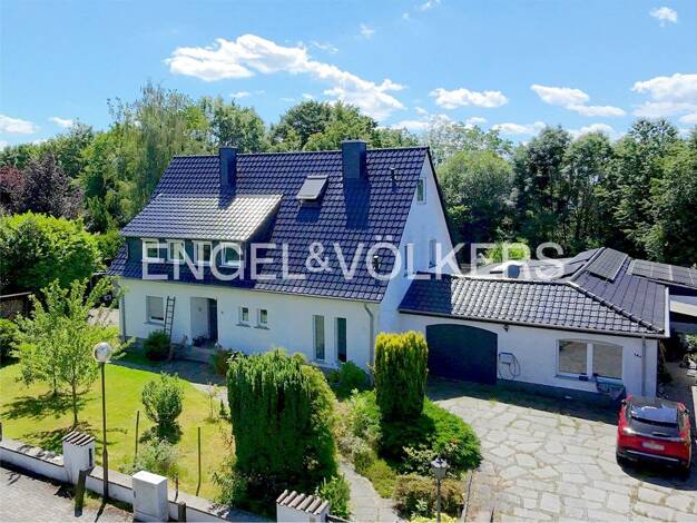 Einfamilienhaus zum Kauf 679.000 € 10 Zimmer 270 m² 1.794 m² Grundstück Höhr-Grenzhausen 56203