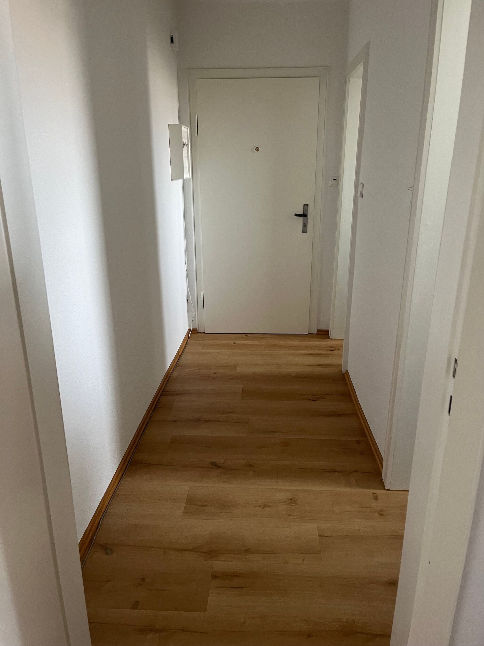 Wohnung zur Miete 540 € 1 Zimmer 33 m²<br/>Wohnfläche 5.<br/>Geschoss ab sofort<br/>Verfügbarkeit Salierstraße 10 Südweststadt - Mittlerer Teil Karlsruhe 76137