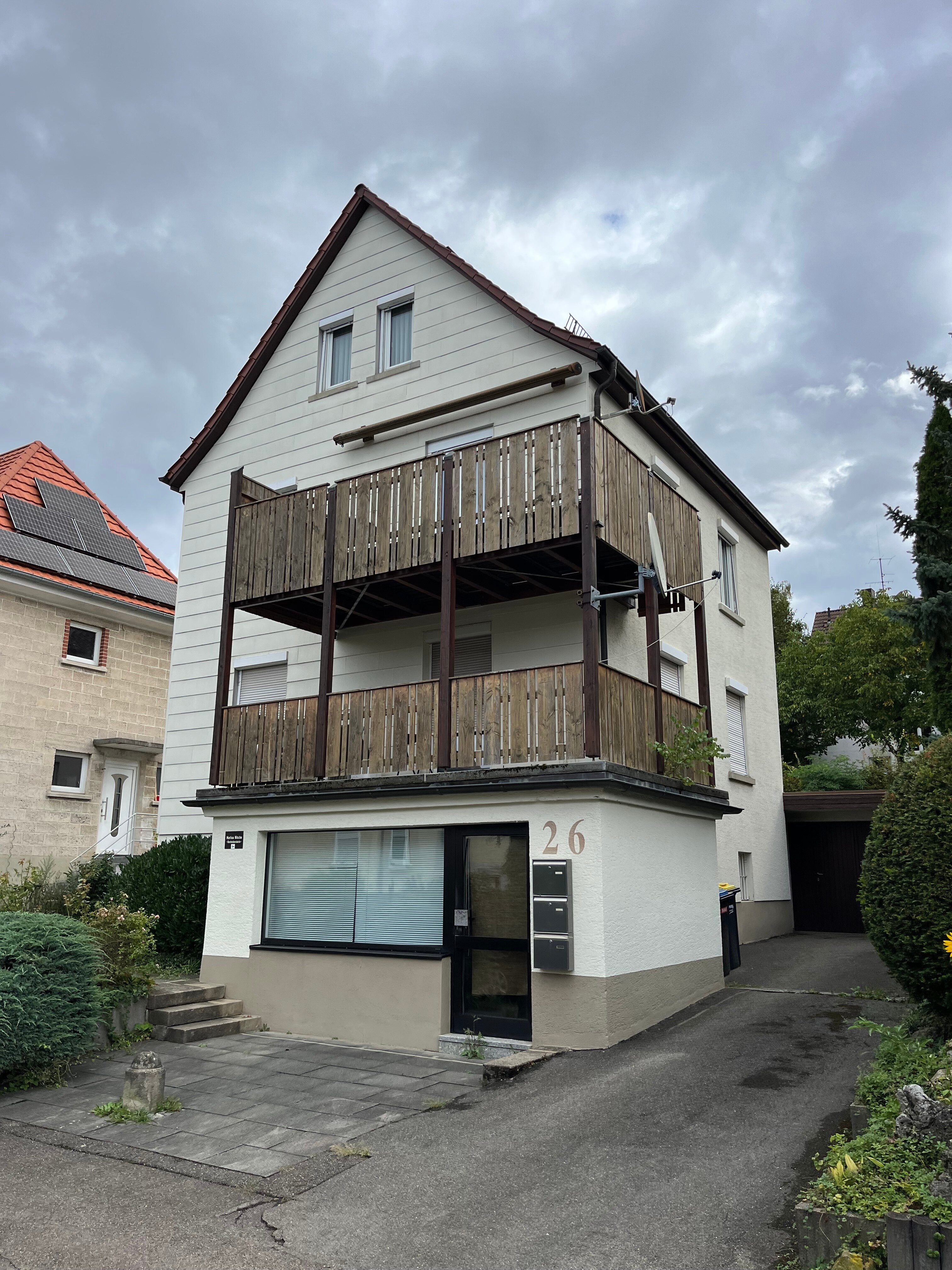 Haus zum Kauf 449.000 € 10 Zimmer 173 m²<br/>Wohnfläche 476 m²<br/>Grundstück Franz - Schubertstr. 26 Achalm Reutlingen 72766