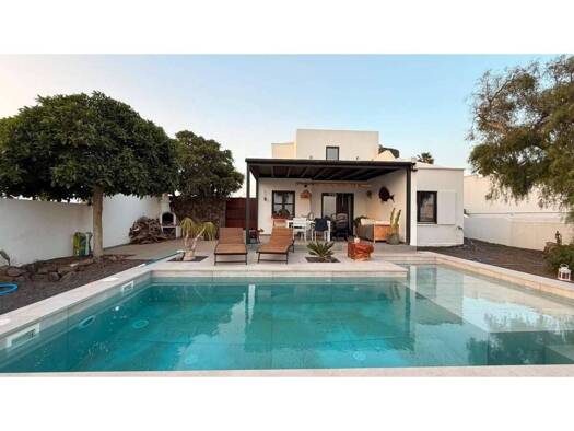 Villa zum Kauf 569.000 € 2 Zimmer 121 m² 500 m² Grundstück San Bartolomé 35559