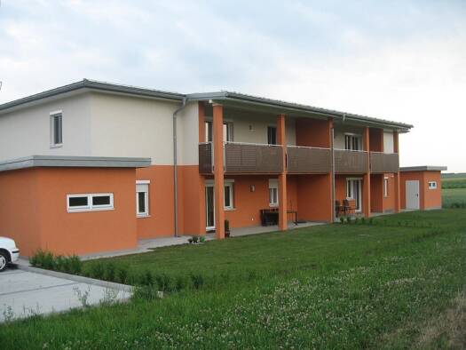Wohnung zur Miete 672 € 4 Zimmer 97,1 m² EG Horitschon 7312