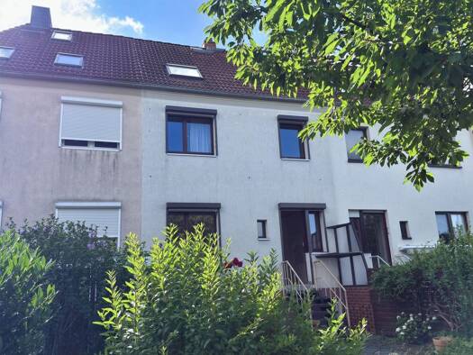Reihenmittelhaus zum Kauf 178.000 € 4 Zimmer 85 m² 288 m² Grundstück Gesundbrunnen Süd 06128