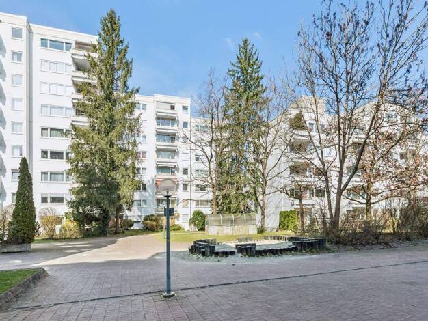 Studio zum Kauf 250.000 € 1,5 Zimmer 42,4 m² 7. Geschoss Ottobrunn 85521