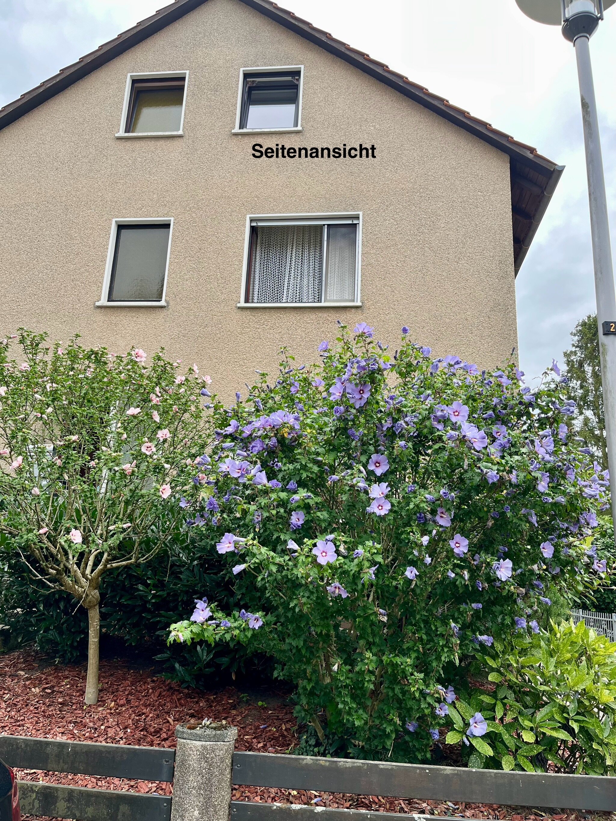 Haus zum Kauf 550.000 € 6 Zimmer 168 m²<br/>Wohnfläche 410 m²<br/>Grundstück 01.01.2025<br/>Verfügbarkeit Gronau Bergisch Gladbach 51469